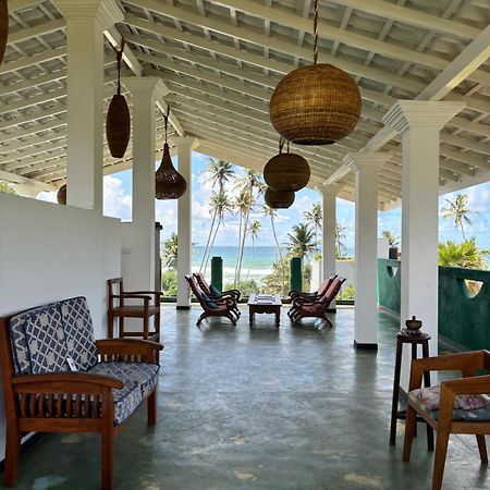 Bed and Breakfast Casa Tharin Madiha Matara Exterior foto