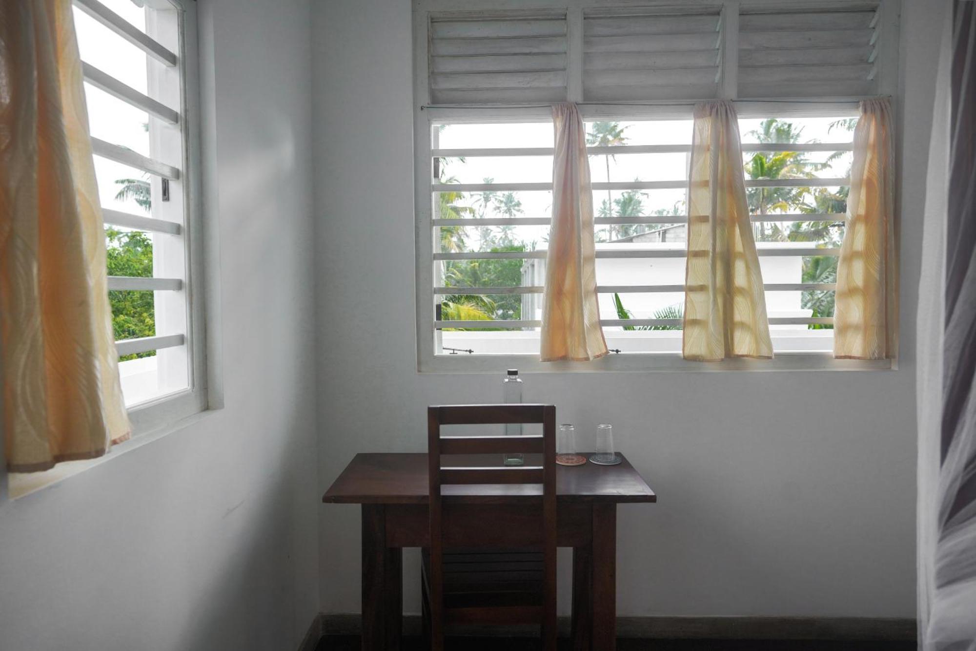 Bed and Breakfast Casa Tharin Madiha Matara Exterior foto
