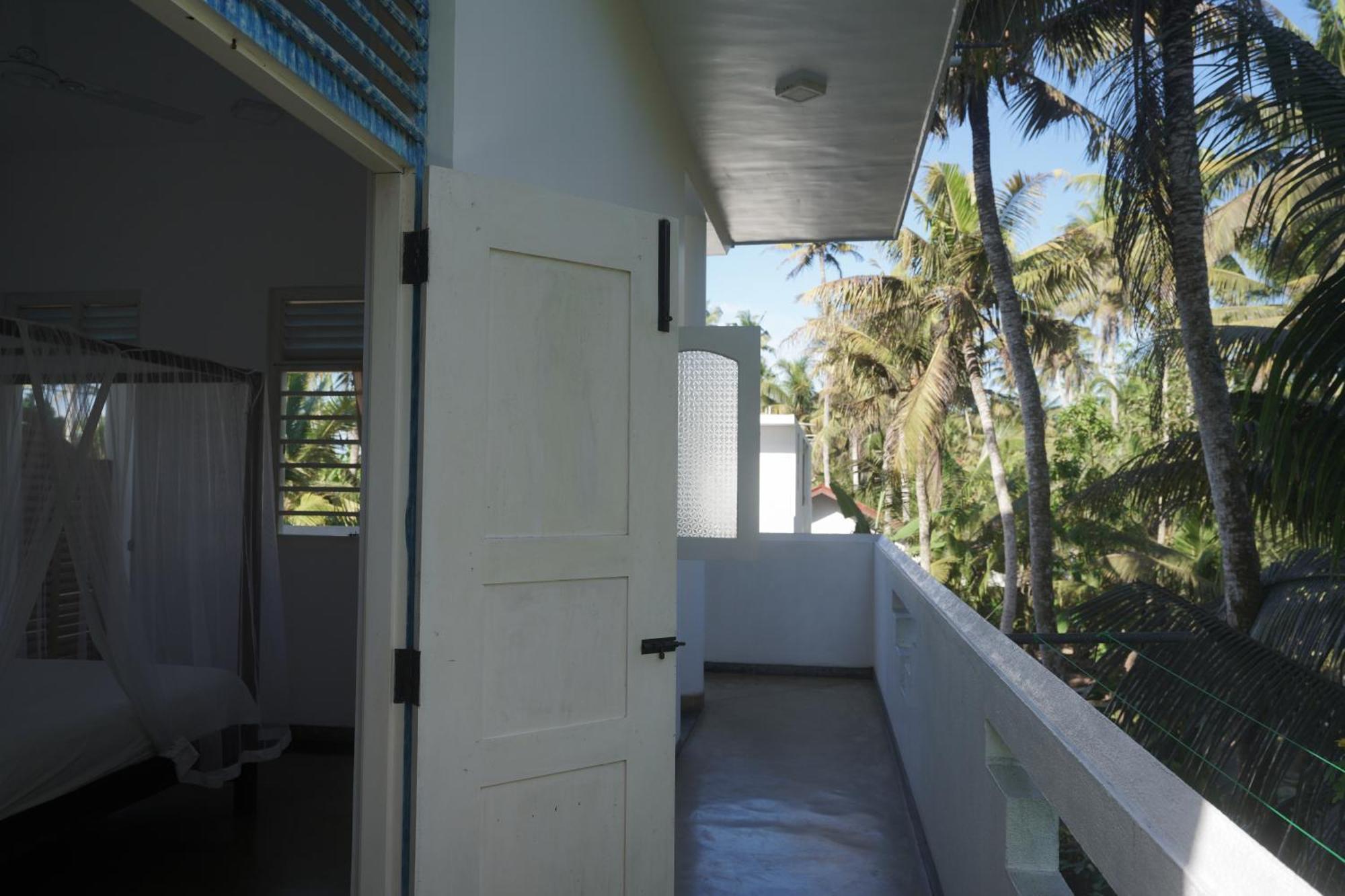 Bed and Breakfast Casa Tharin Madiha Matara Exterior foto