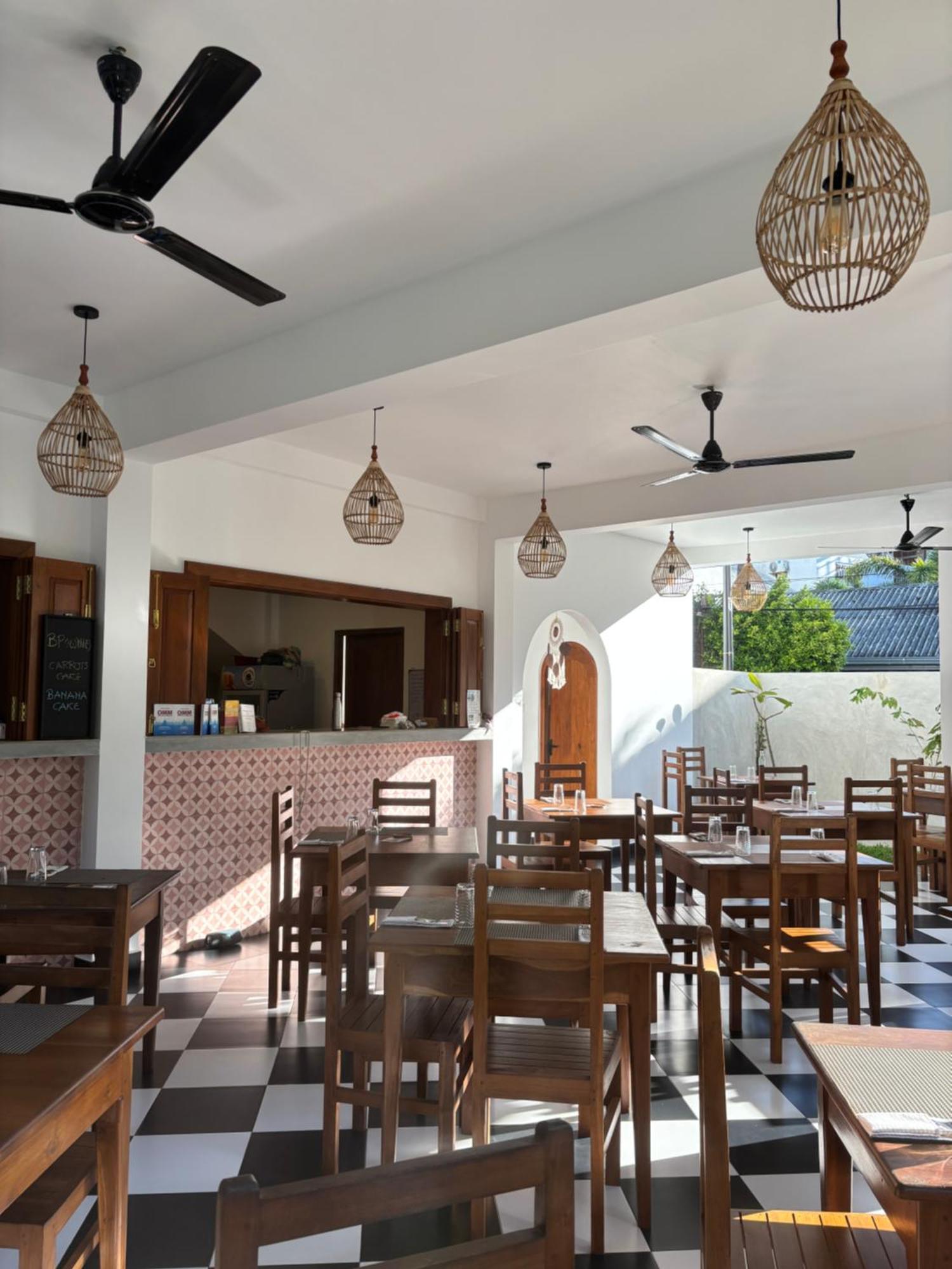 Bed and Breakfast Casa Tharin Madiha Matara Exterior foto